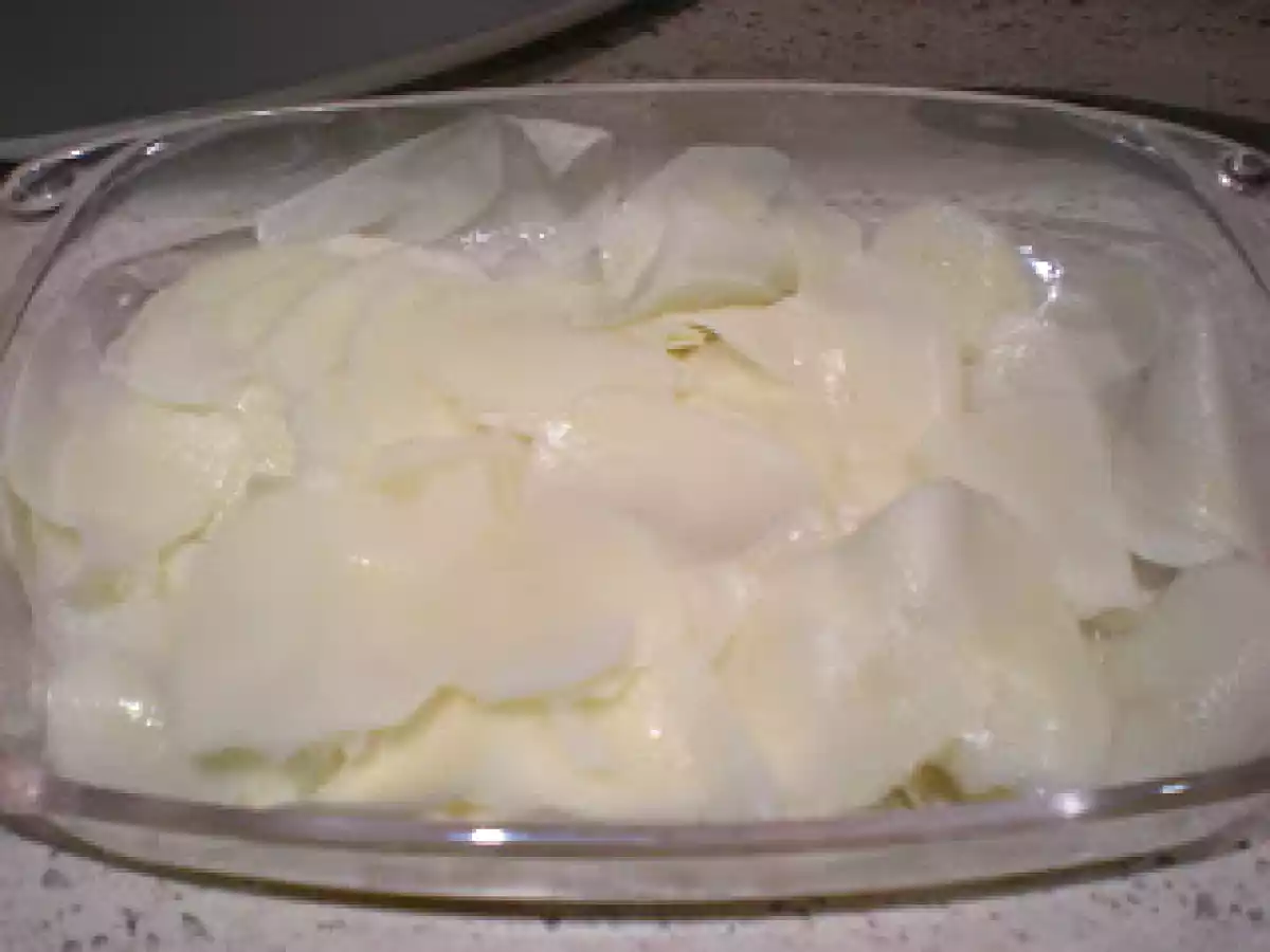 Chuletas de cordero en tomate y patatas fritas - foto 3