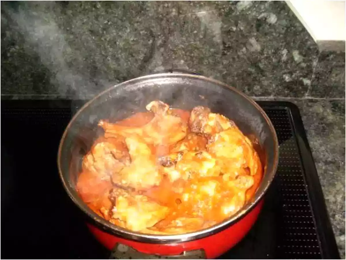 CHULETAS DE CORDERO LECHAL CON TOMATE - foto 6