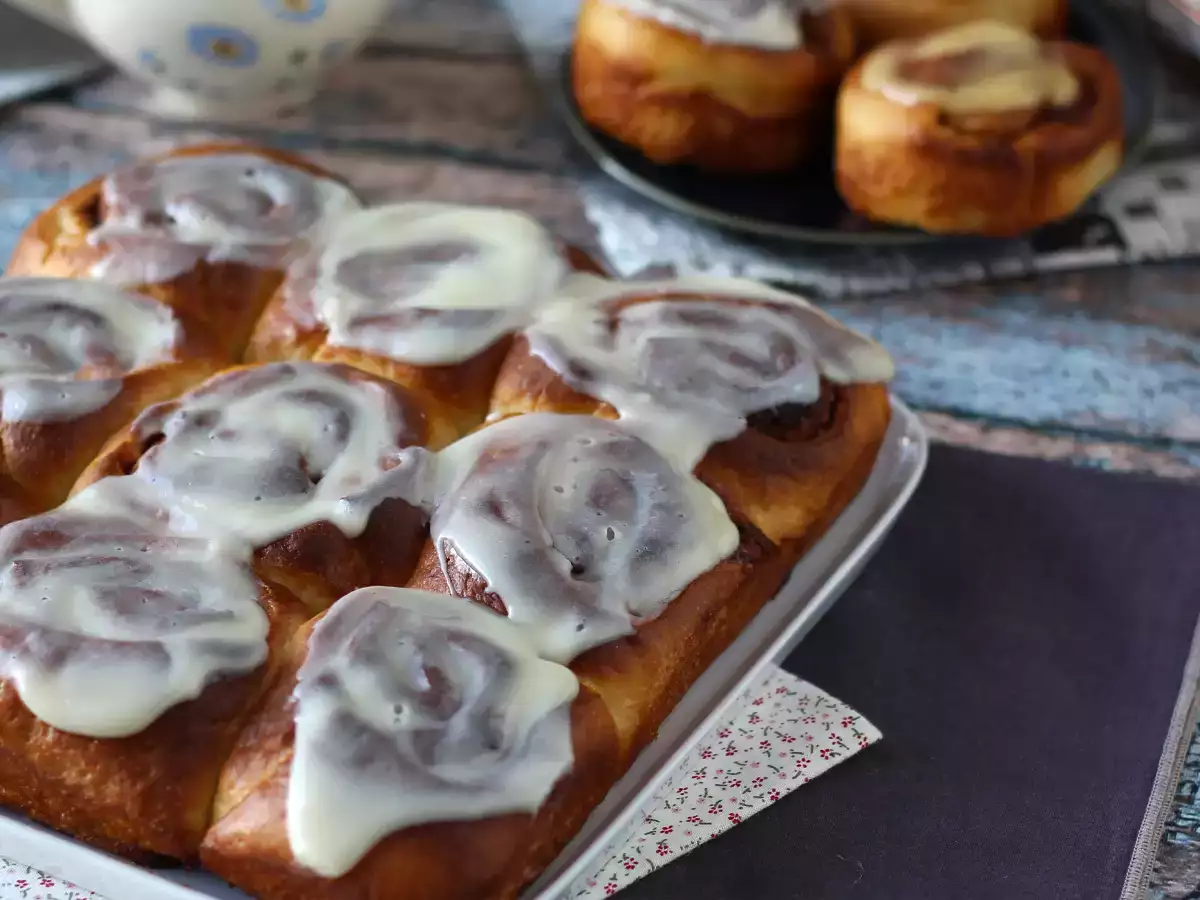 Cinnamon Rolls: deliciosos rollitos de canela con glaseado de vainilla - foto 3