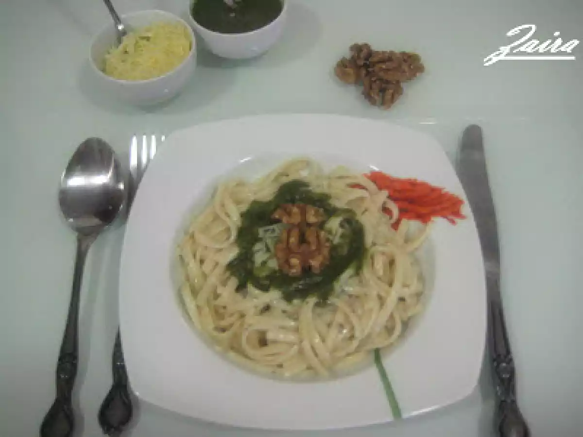 Cintas al huevo con pesto de nueces y queso Sbrinz - foto 2