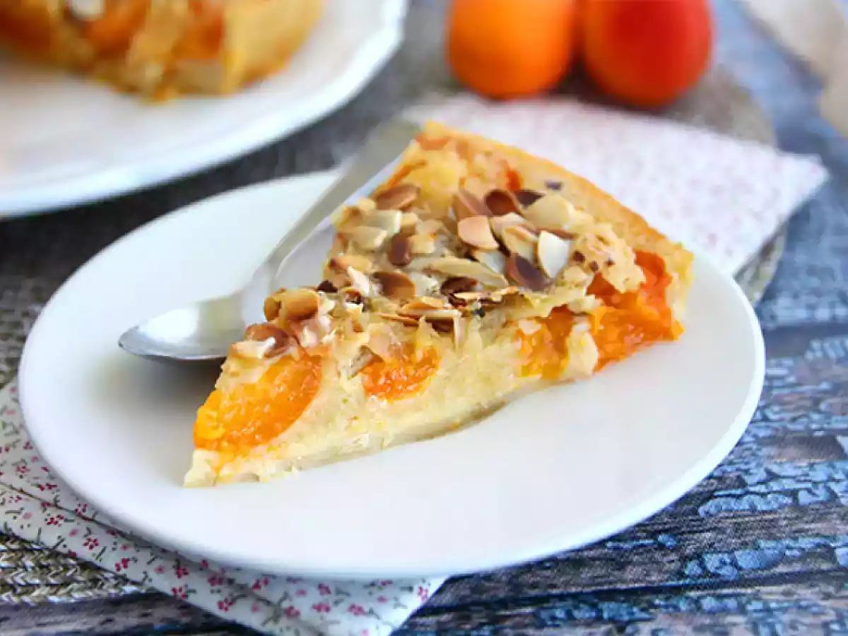 Clafoutis de albaricoques y almendras tostadas