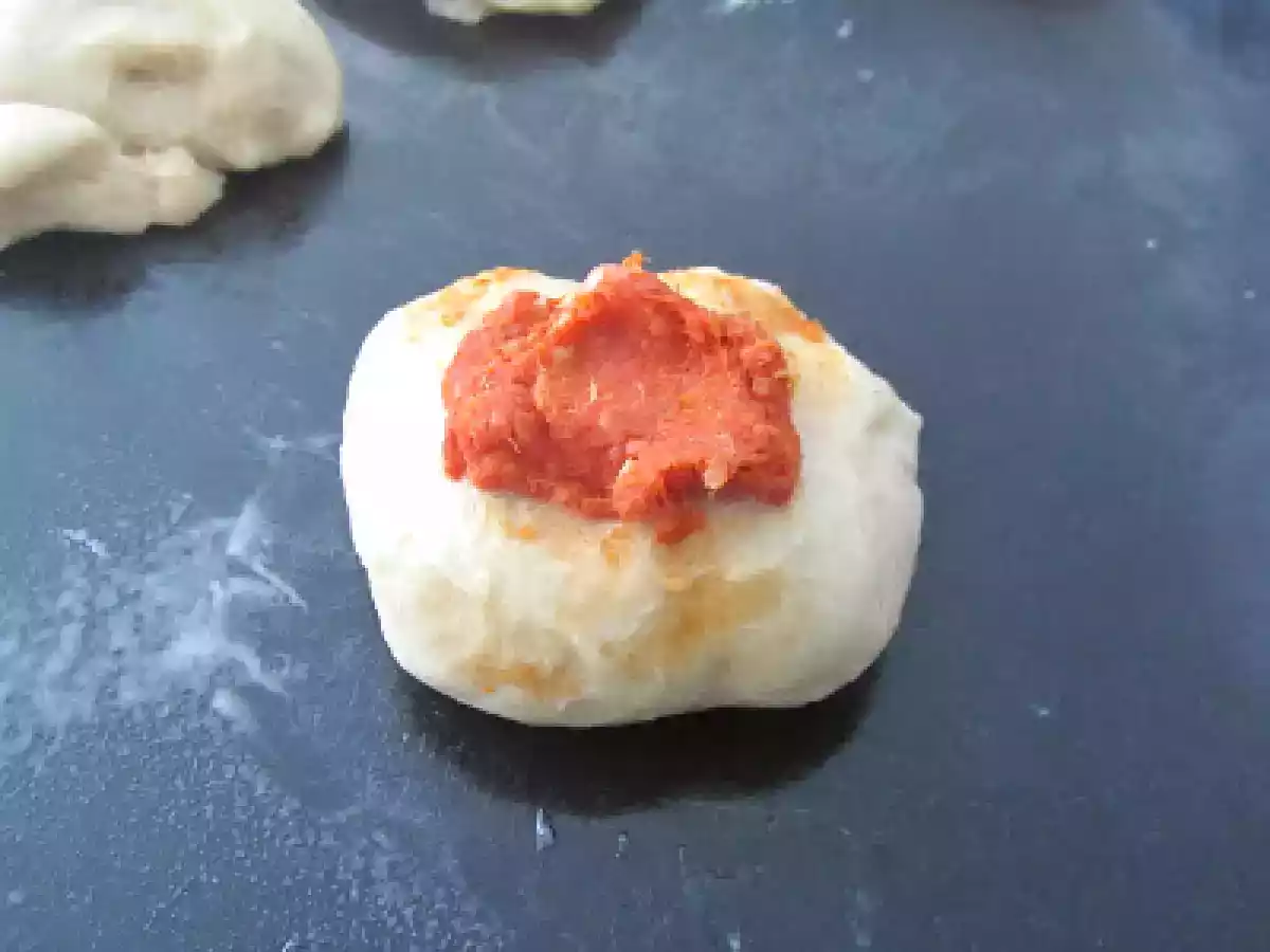 Coca con Sobrasada - foto 4