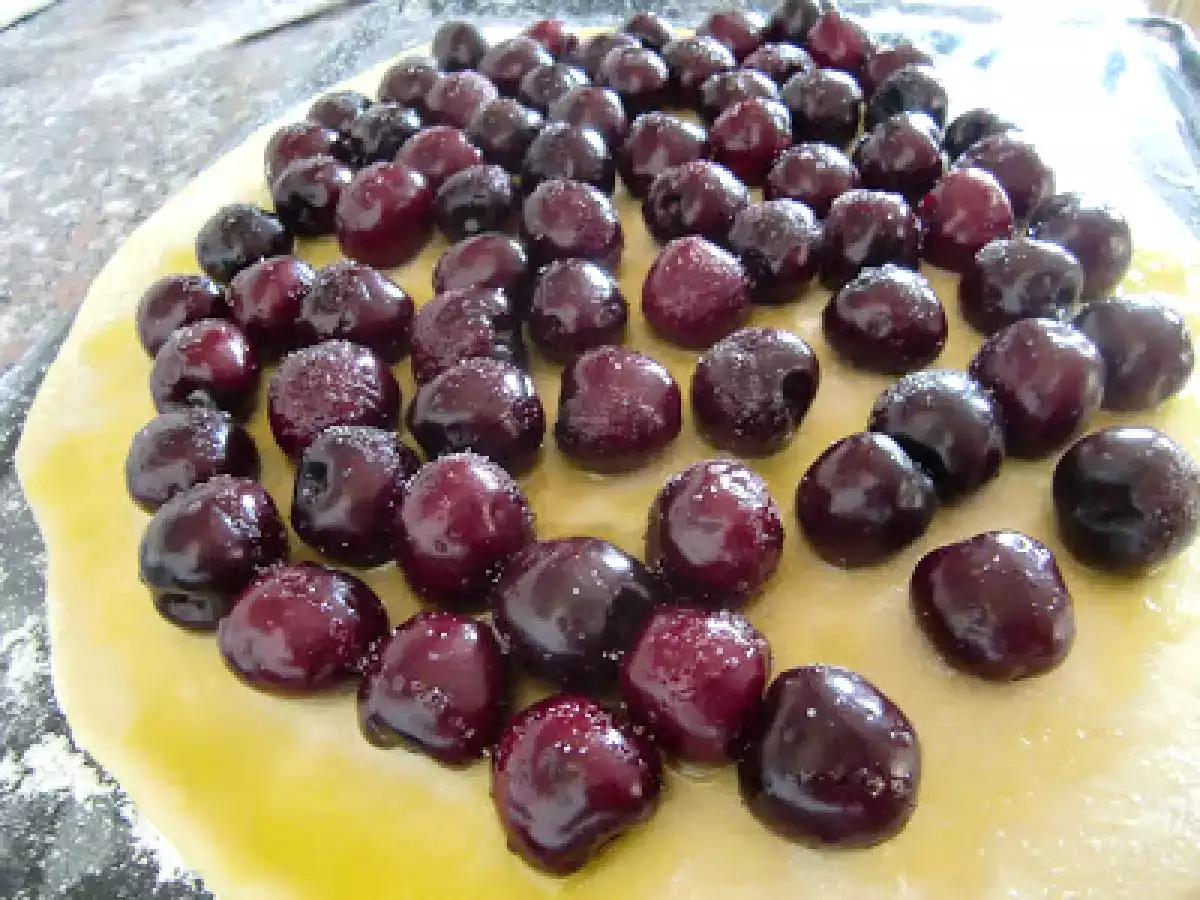 Coca de cerezas / Cóc de cireres - foto 2