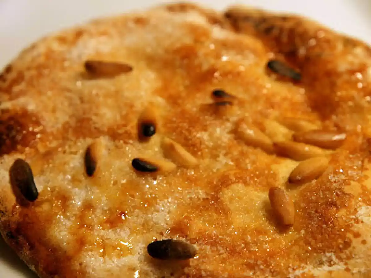 Coca de vidre rodones ( coca de vidre redondas)