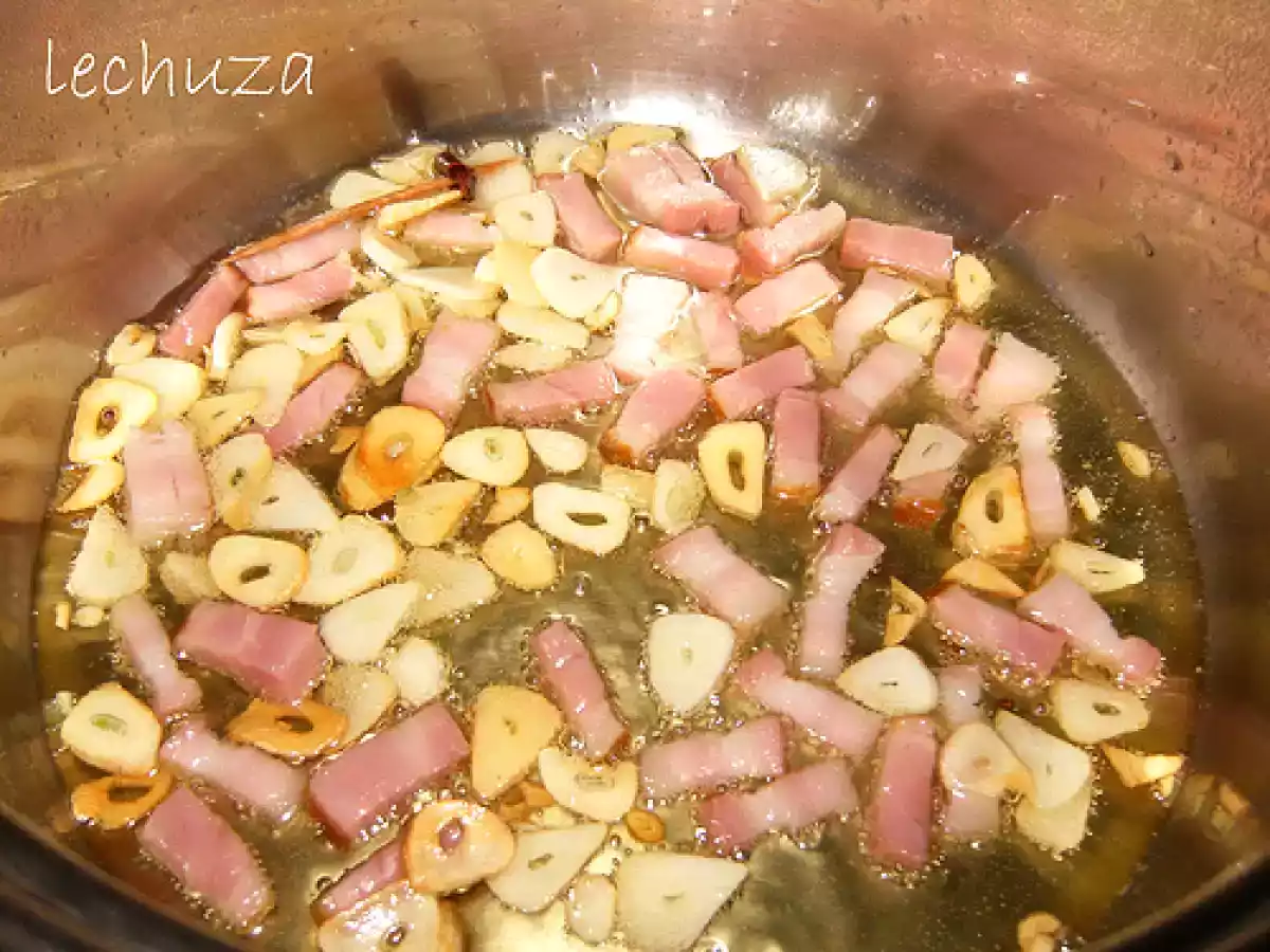 Cocina para estudiantes: champiñones a la cerveza con bacon - foto 2