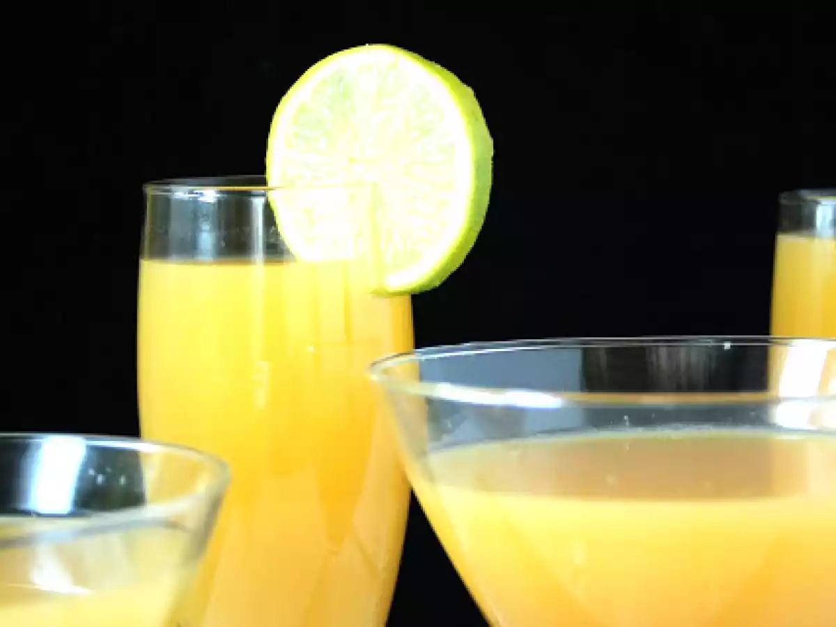COCKTAIL DE CAVA, NARANJA Y LIMA - foto 2