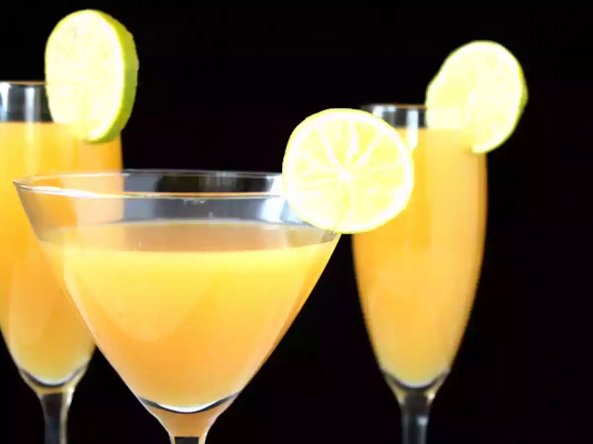 COCKTAIL DE CAVA, NARANJA Y LIMA - foto 3