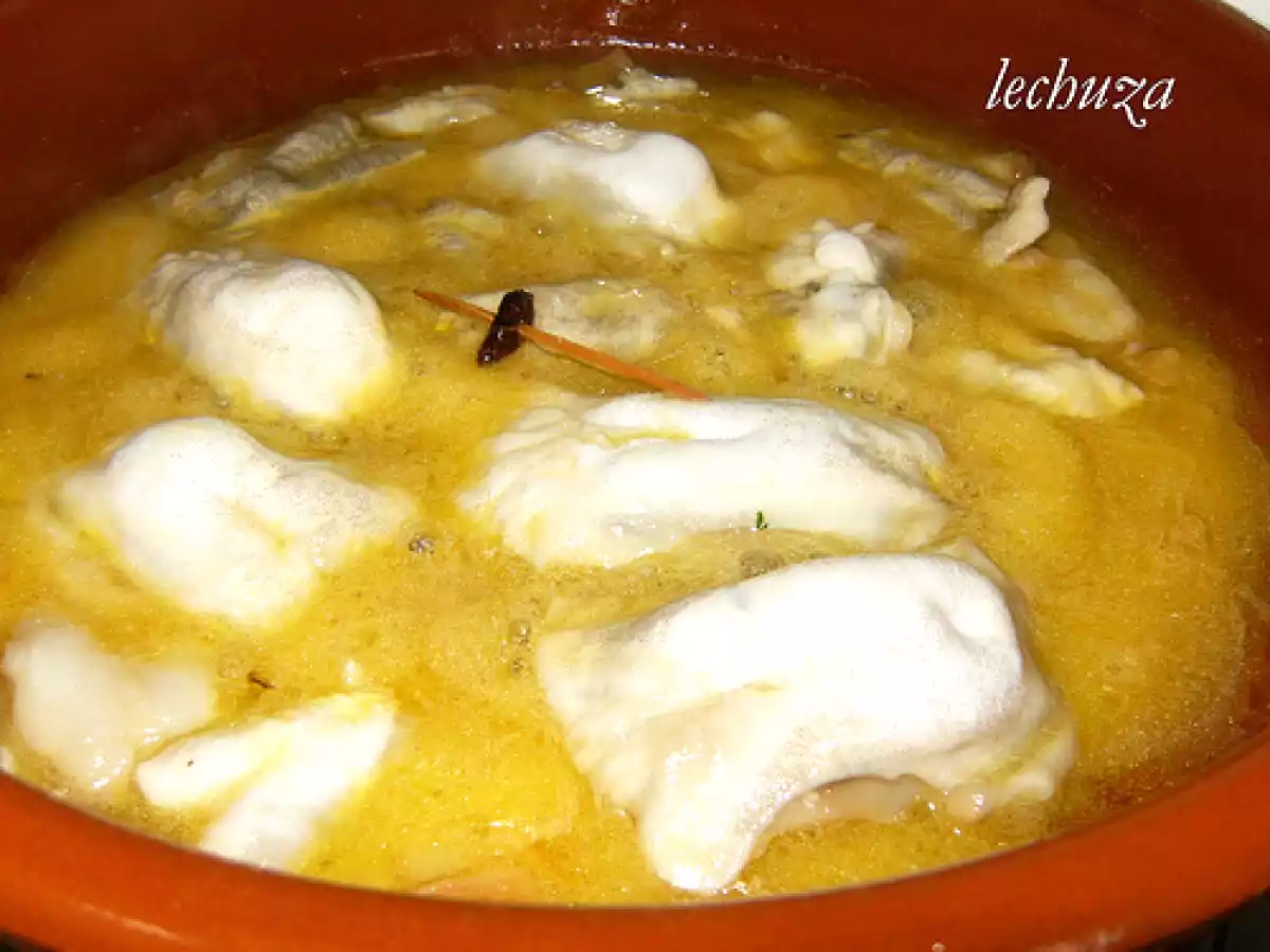 Cocochas (kokotxas) de bacalao al pil pil - foto 3