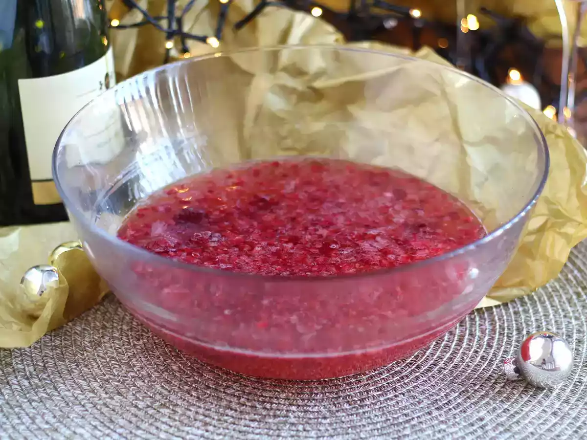 Cóctel de champán y frambuesas - foto 2