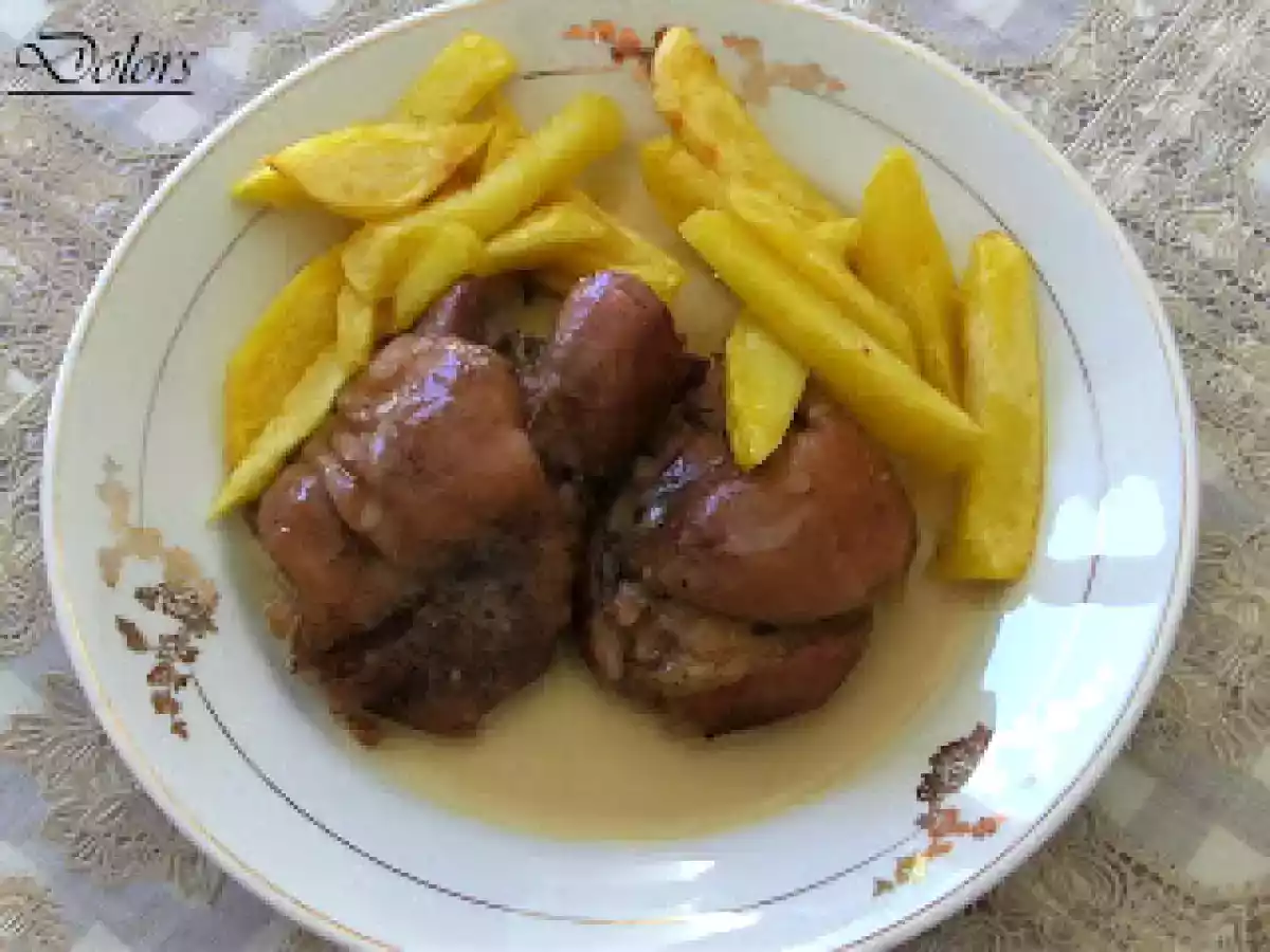 Codillos de cerdo en salsa (olla a presión)