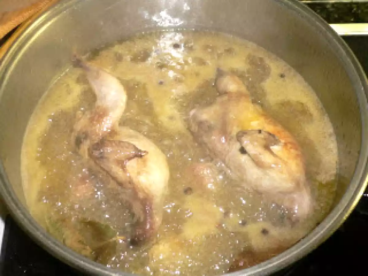 Codorniz en escabeche.