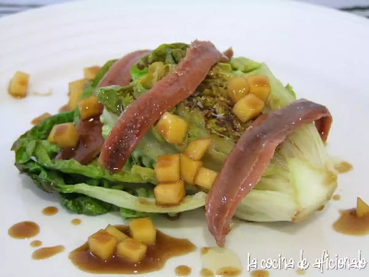 Cogollos a la plancha con anchoas y vinagreta de mango