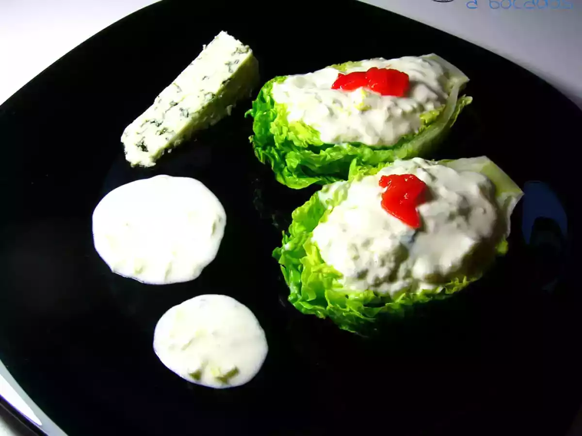 Cogollos al queso azul