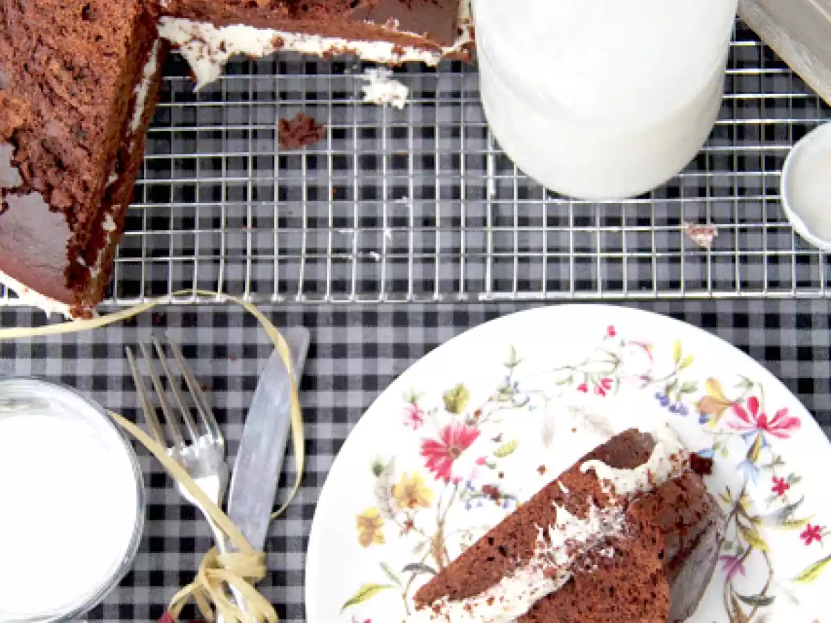 Cola Cao Cake y frosting de vainilla