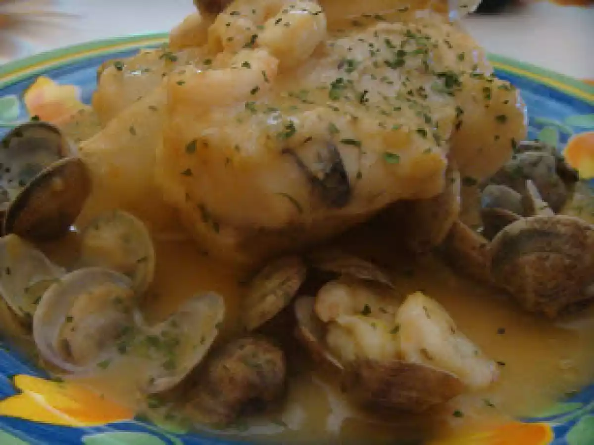 Cola de Rape con Langostinos.