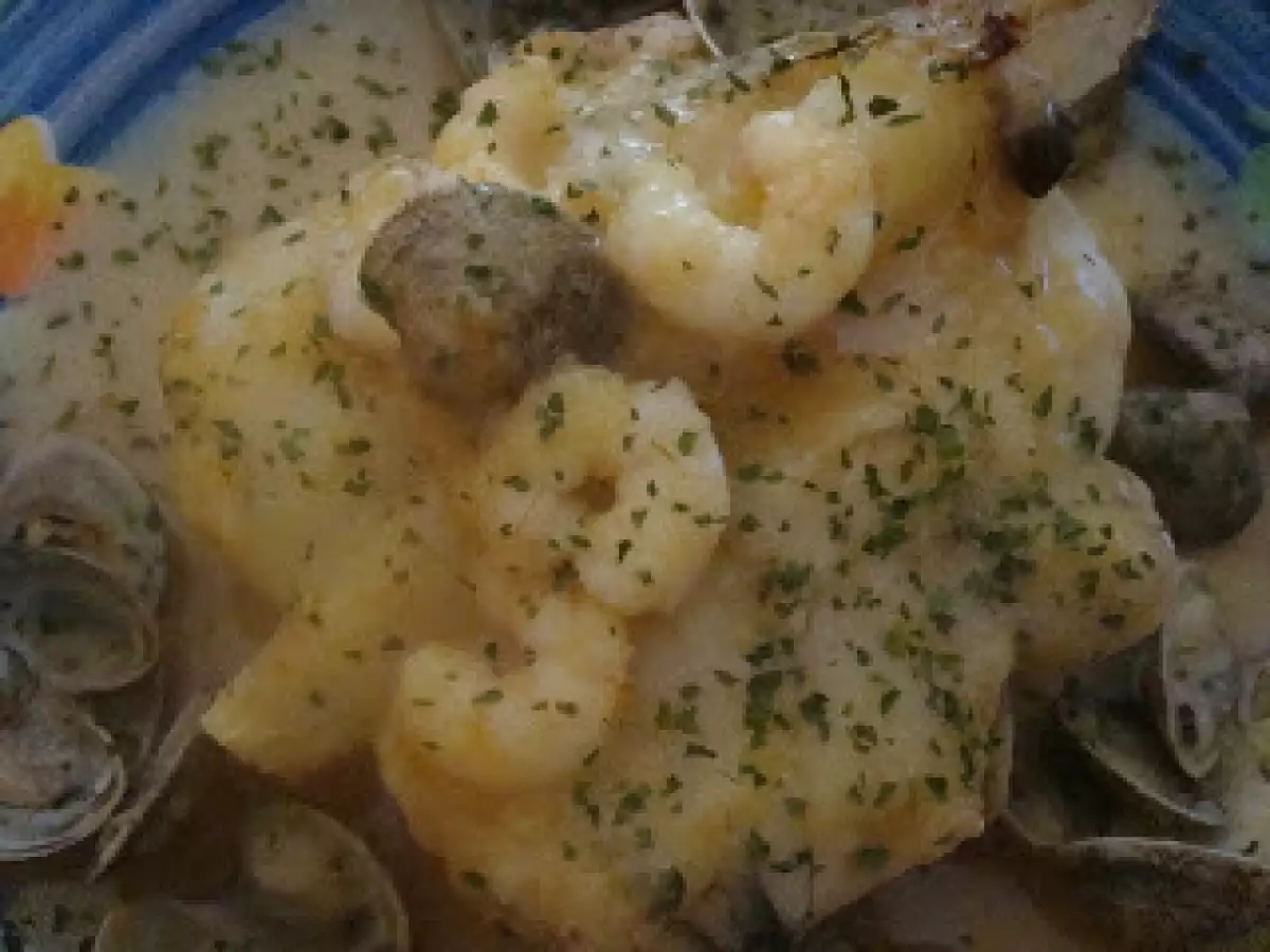 Cola de Rape con Langostinos. - foto 2