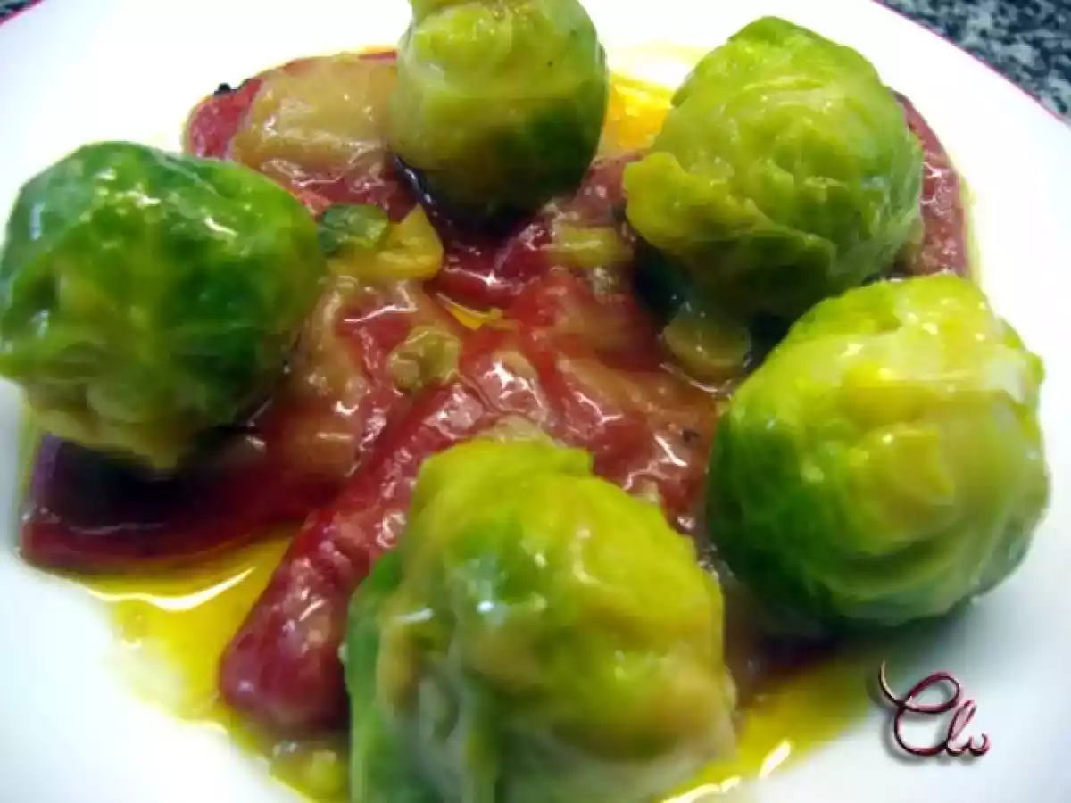 Coles con piquillos agridulces