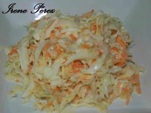 Coleslaw. Ensalada americana