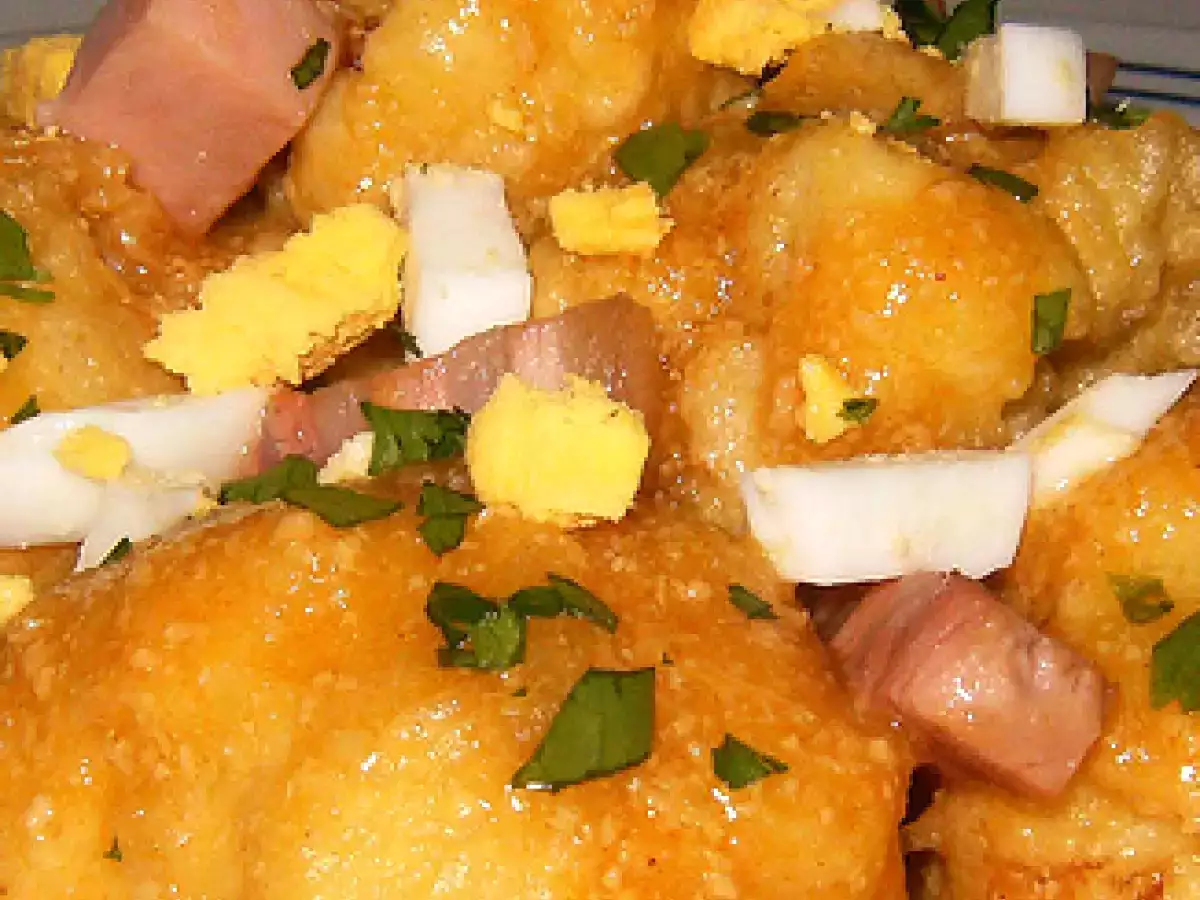 Coliflor rebozada en salsa