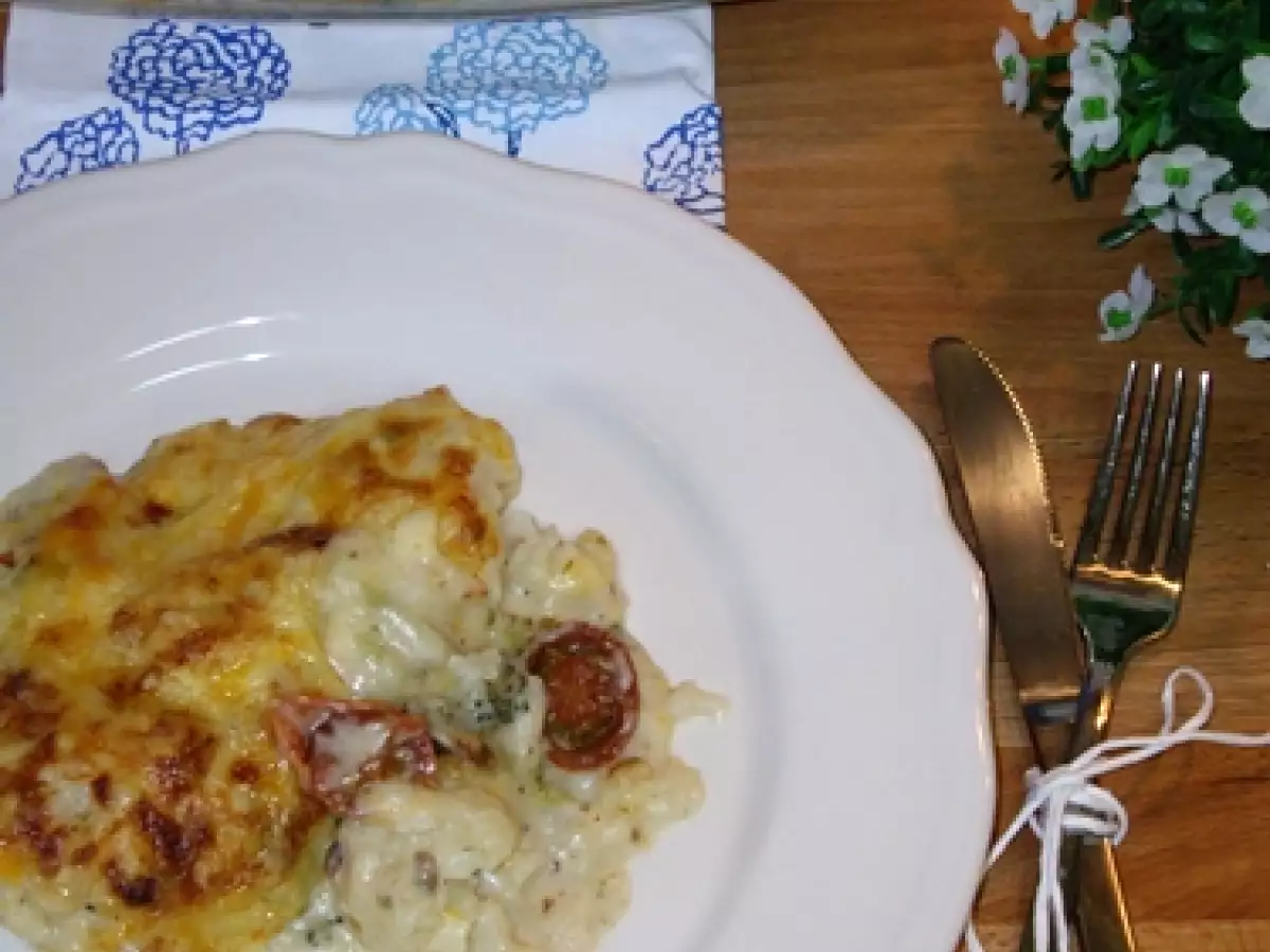 COLIFLOR Y BRÓCOLI GRATINADOS CON BECHAMEL DE CILANTRO Y ANCHOAS - foto 2