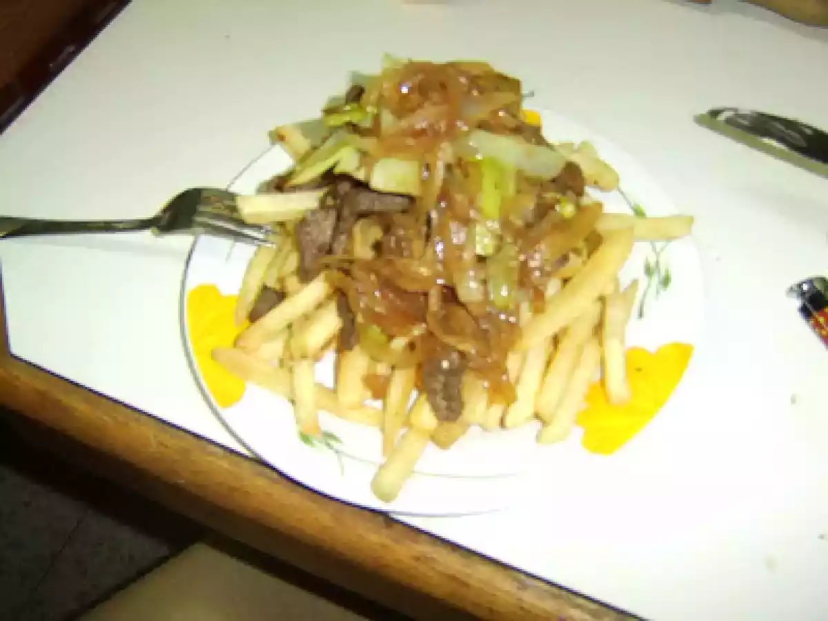 Comida Chilena: Chorrillana