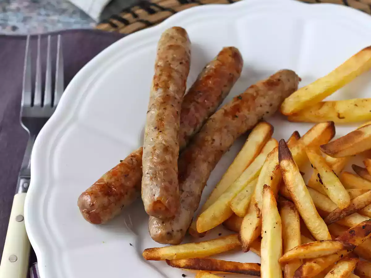 Cómo cocinar salchichas frescas en freidora de aire - foto 2