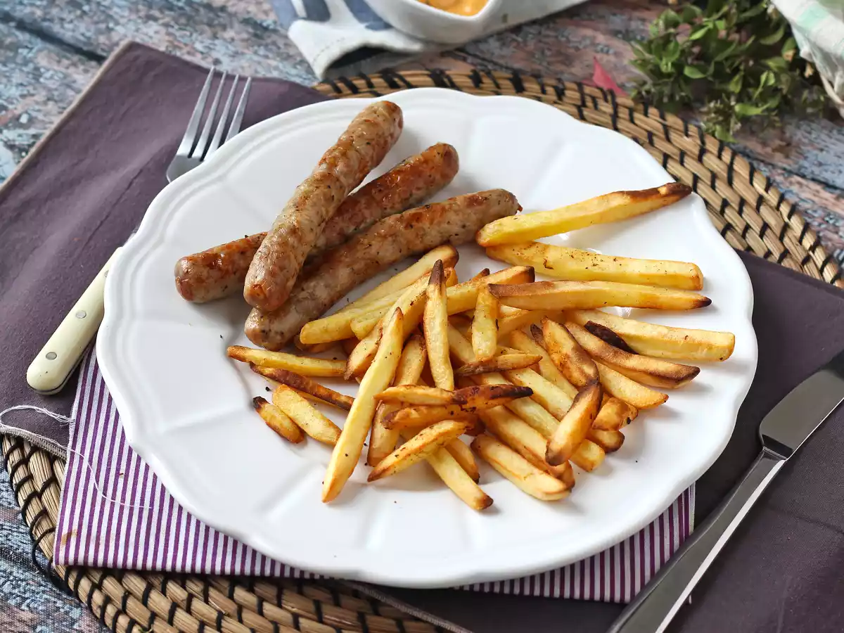Cómo cocinar salchichas frescas en freidora de aire - foto 3