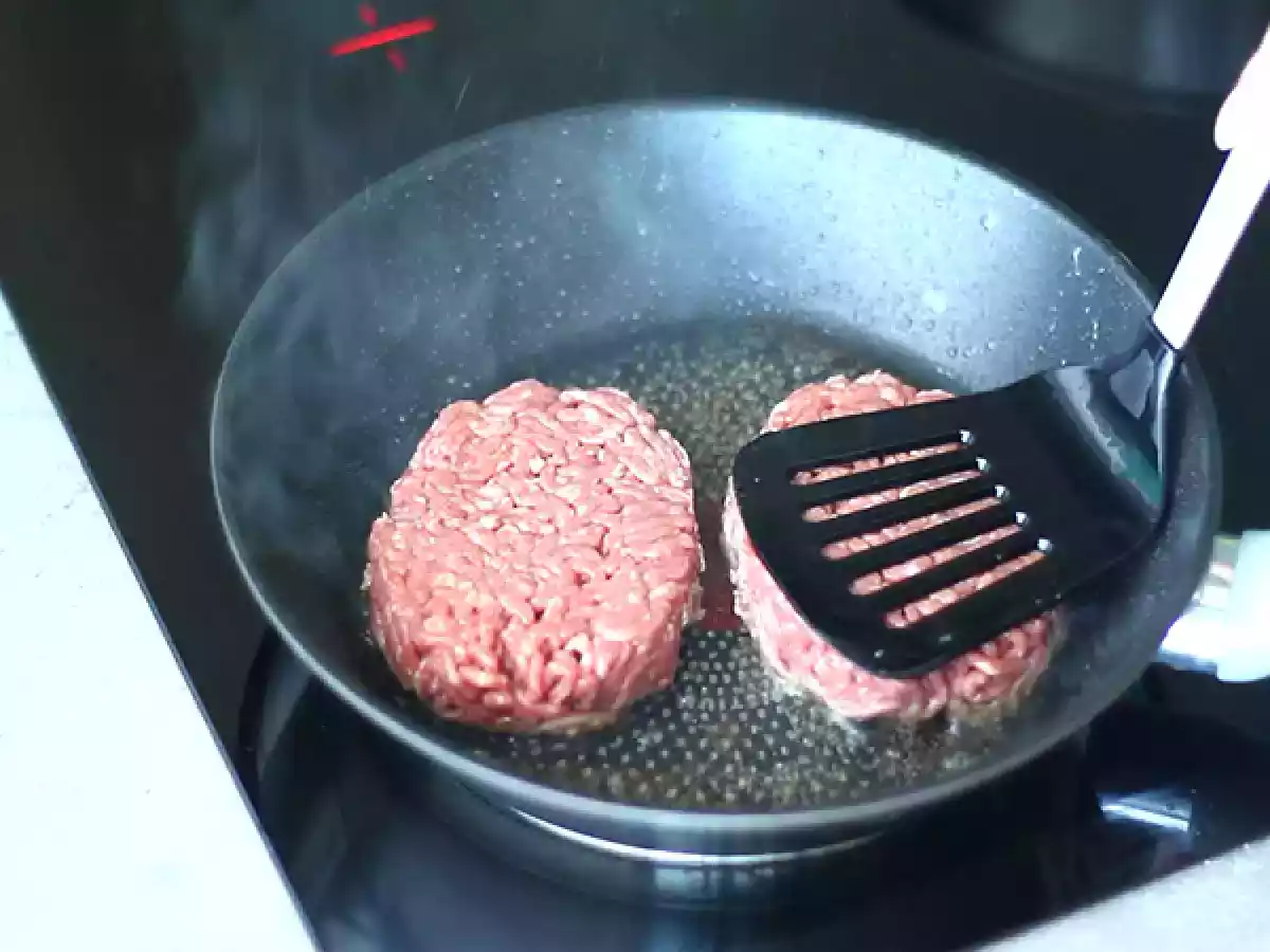 Cómo cocinar una hamburguesa de carne picada