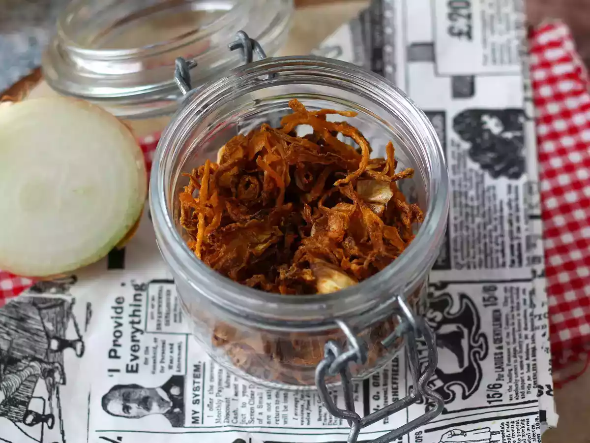 Cómo hacer cebolla frita crujiente en la freidora de aire - foto 2