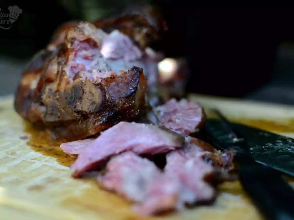 Cómo hacer codillo a baja temperatura