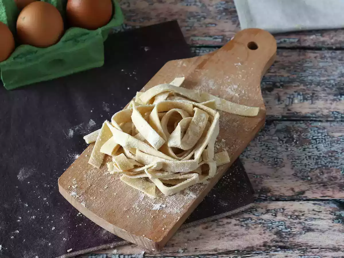 Cómo hacer pasta fresca al huevo: Tagliatelle