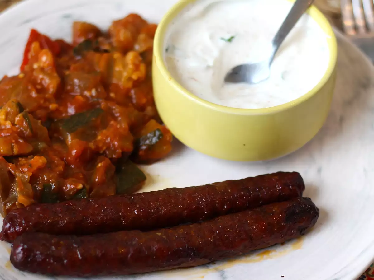 Cómo hacer salchicha fresca picante, tipo chistorra o merguez en freidora de aire - foto 3