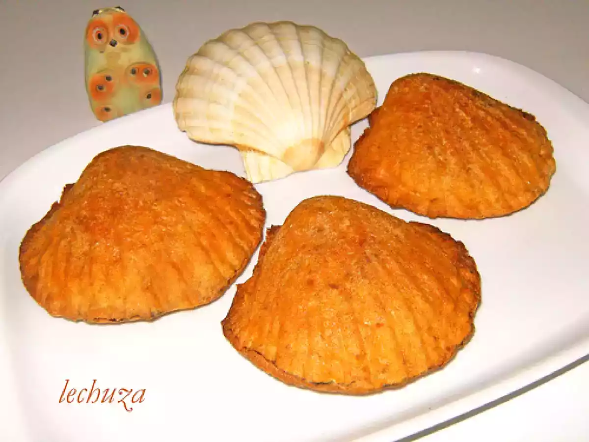 Conchas de vieira rellenas de zamburiñas y bacalao