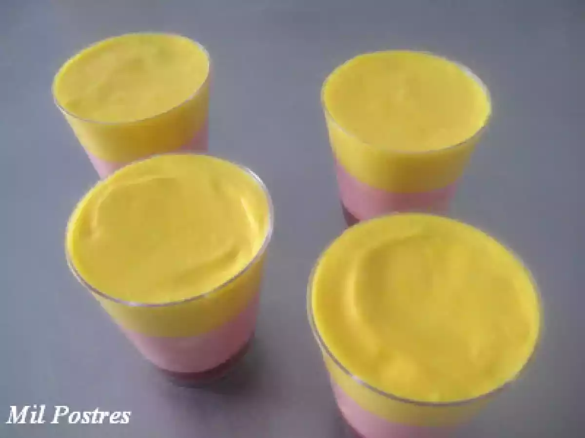 Concurso Postres. Semifrío de frambuesa y mango en vasitos - foto 4