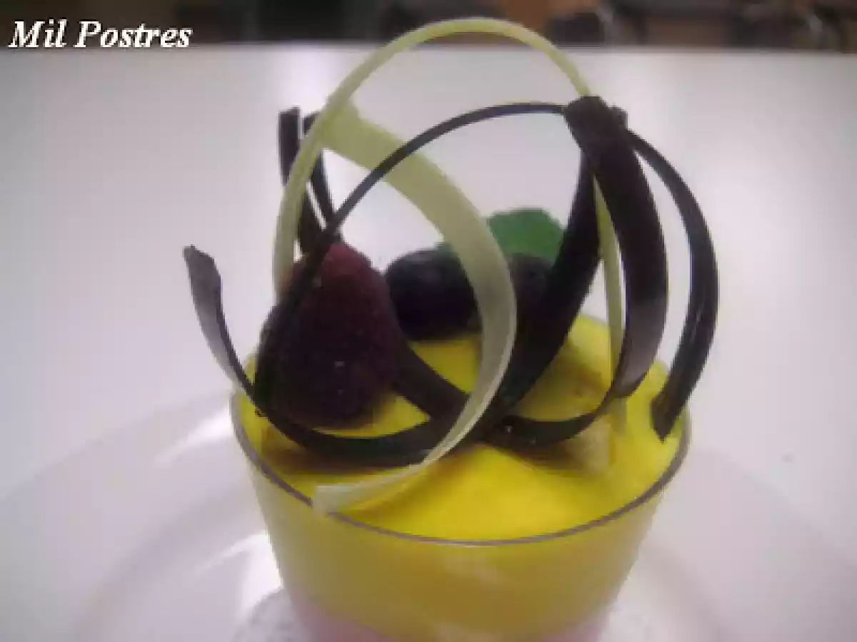 Concurso Postres. Semifrío de frambuesa y mango en vasitos - foto 7
