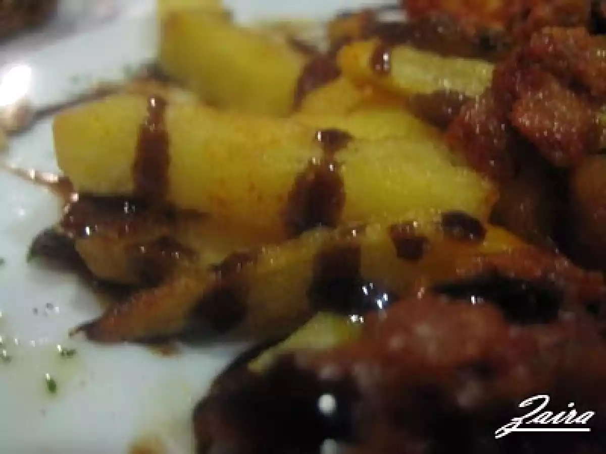 Concurso recetas extremeñas, Extrema Calidad: Huevos rotos con morcilla patatera picante - foto 3