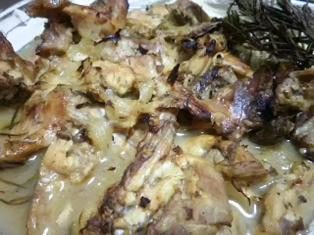 CONEJO AL LIMÓN CON TOMILLO Y ROMERO FC