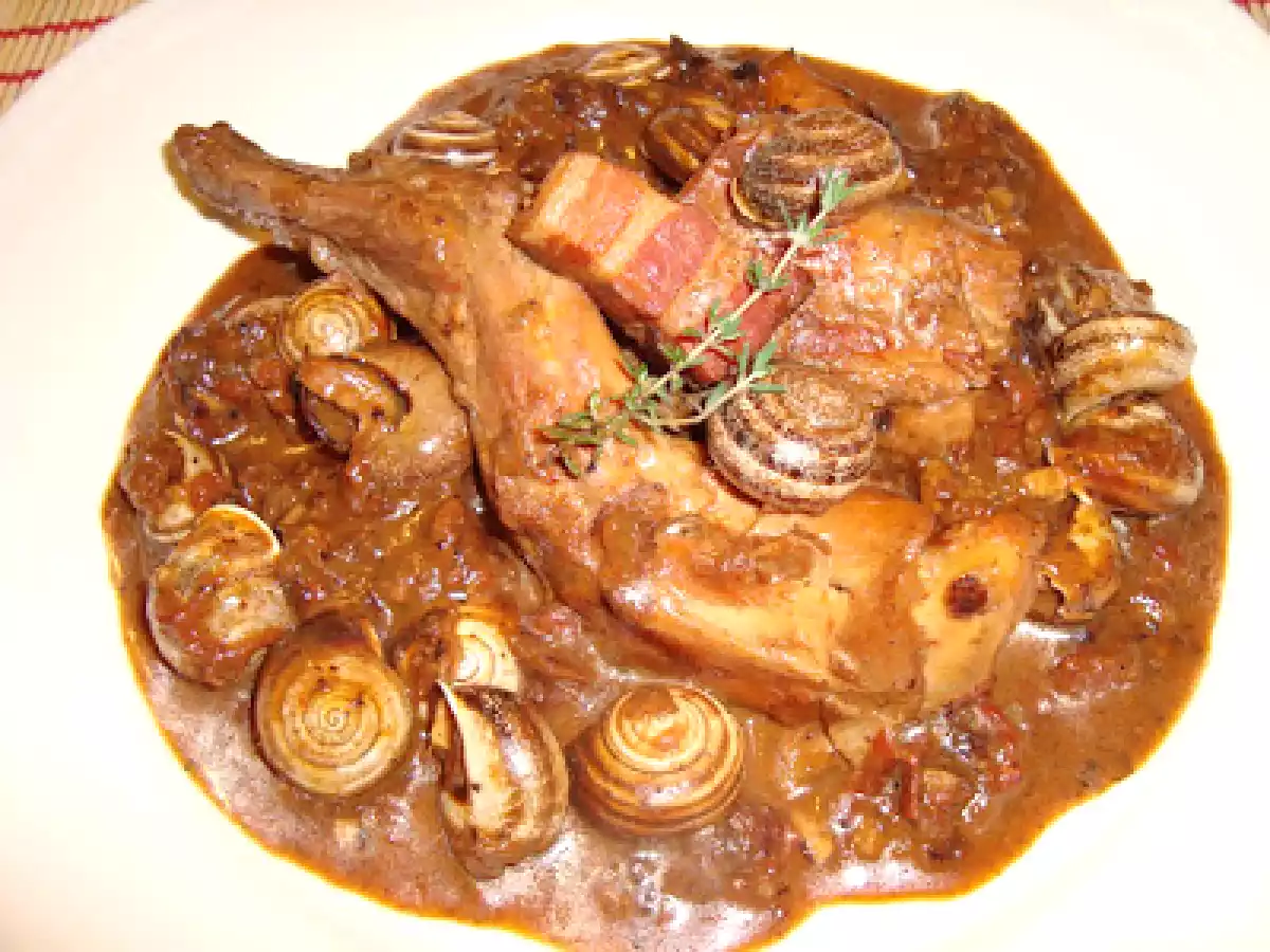 Conejo con caracoles