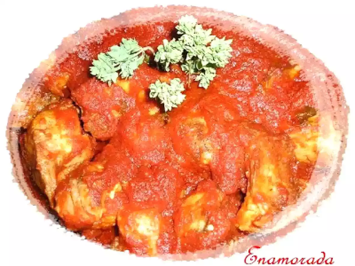 Conejo con tomate al aroma de tomillo y orégano