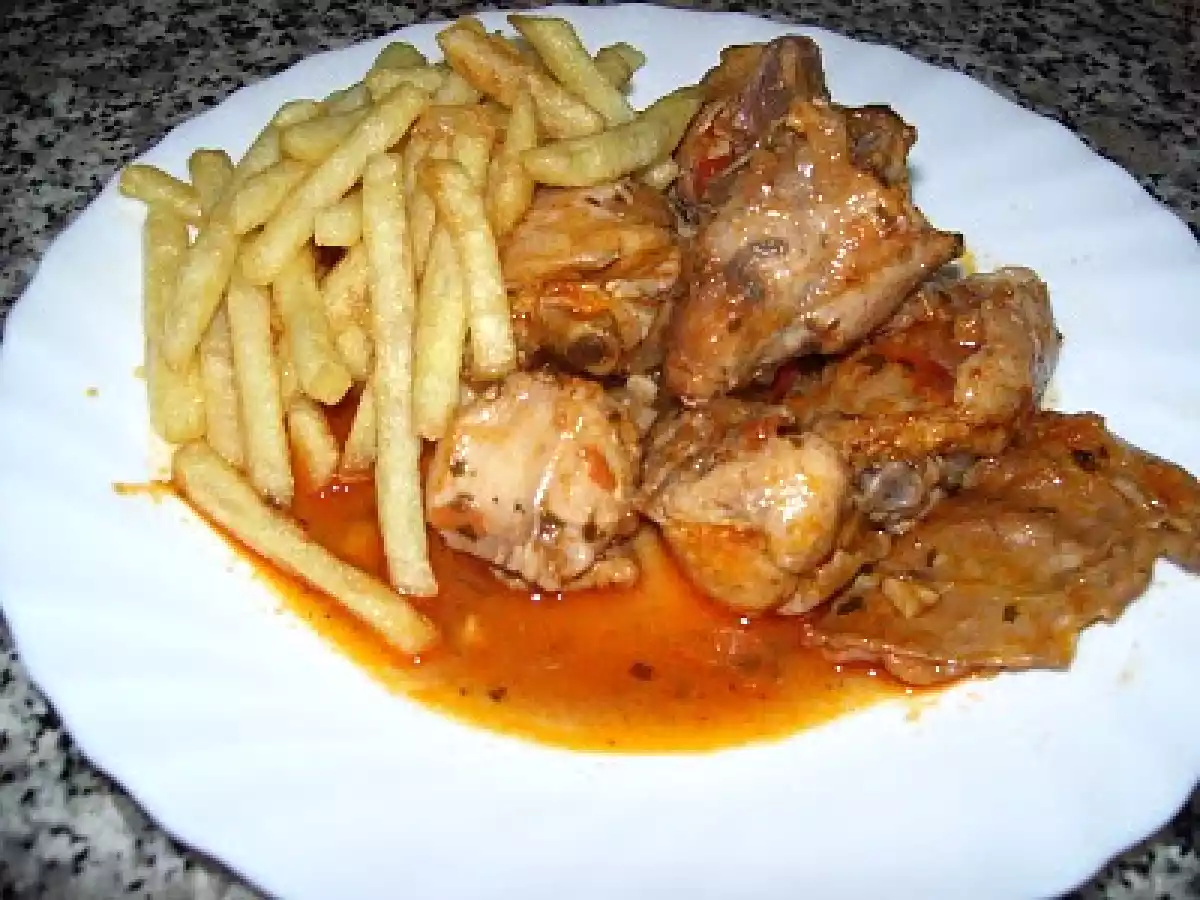 CONEJO EN SALSA - foto 2