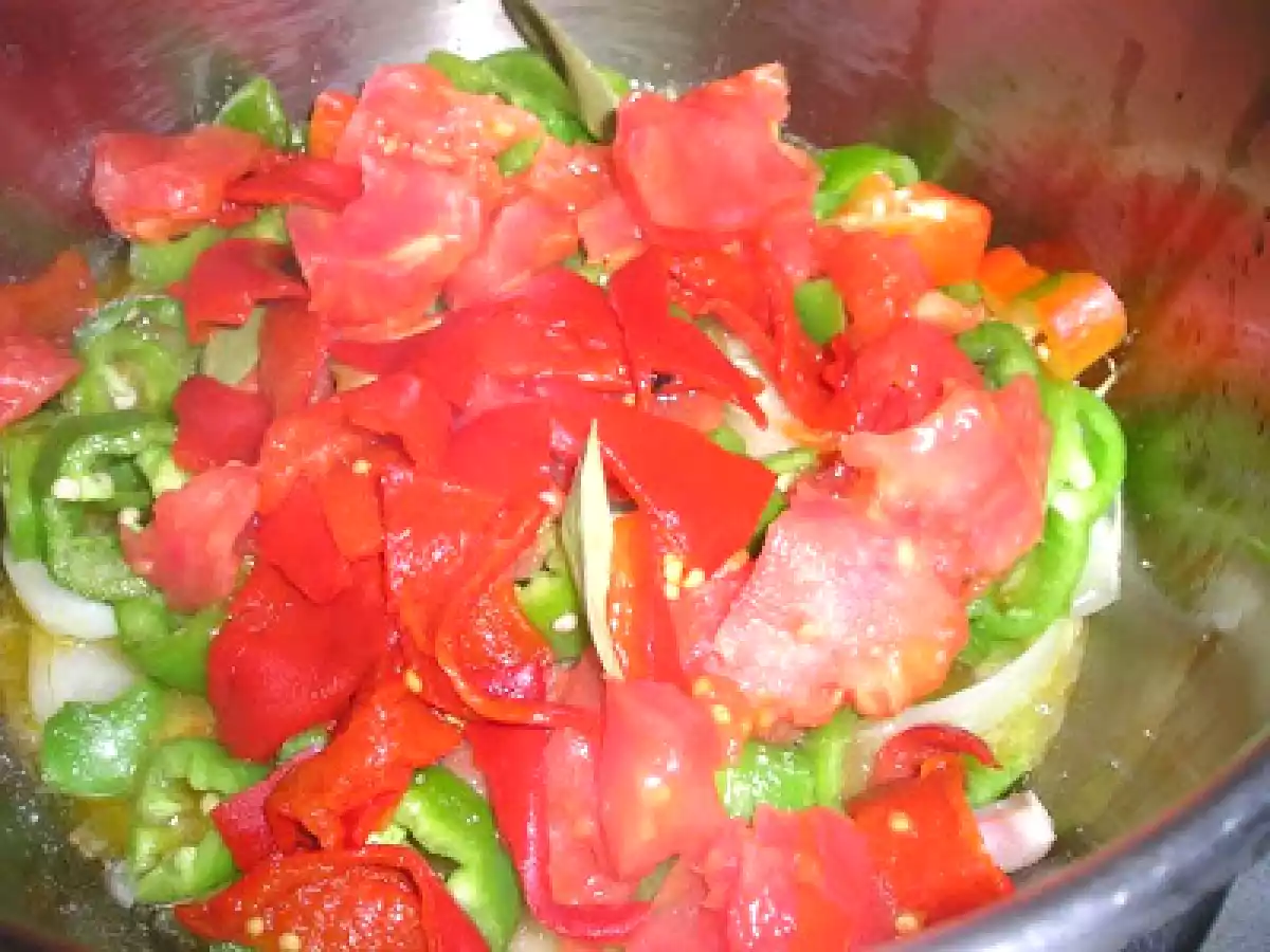 Conejo estofado con caldo de Sanlúcar (manzanilla) - foto 8