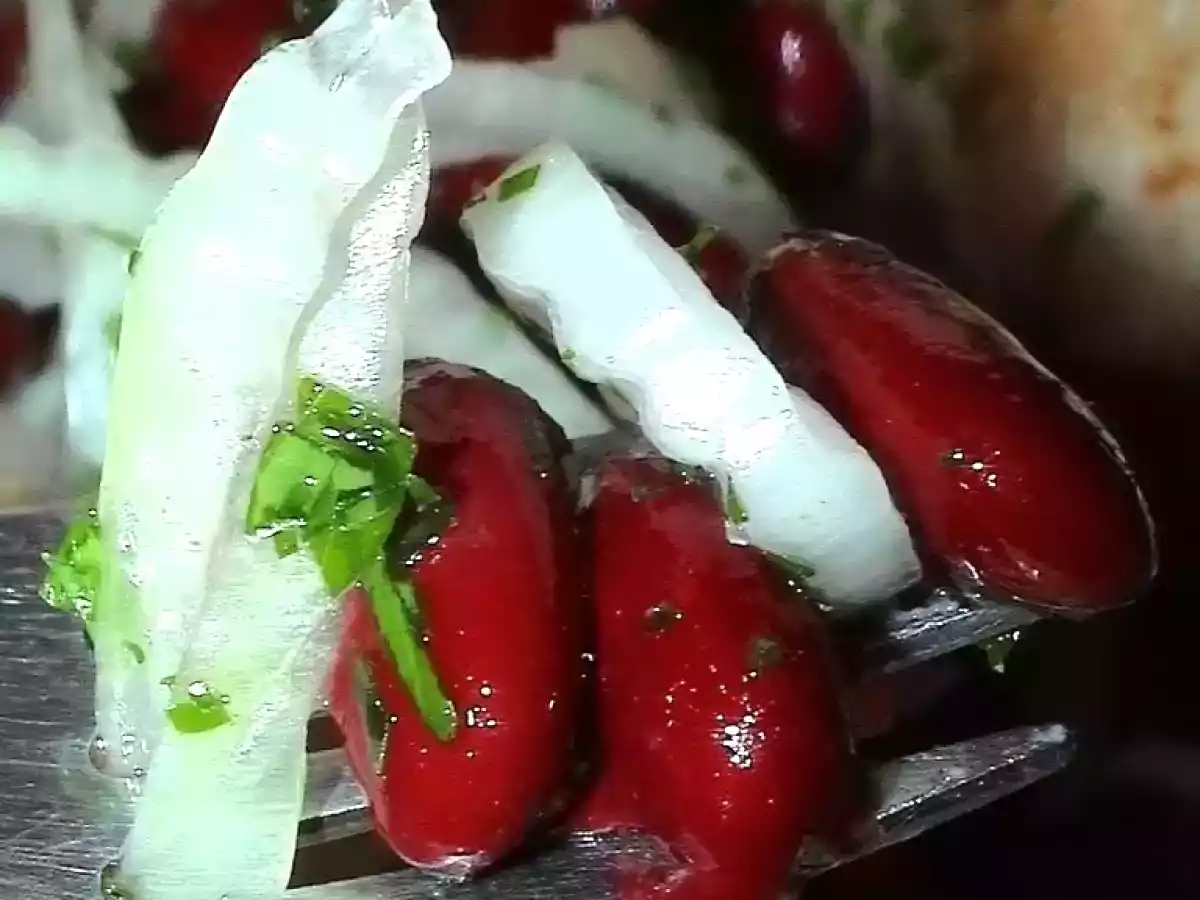 Congrio en Tempura con Ensalada de Alubias Rojas - foto 4