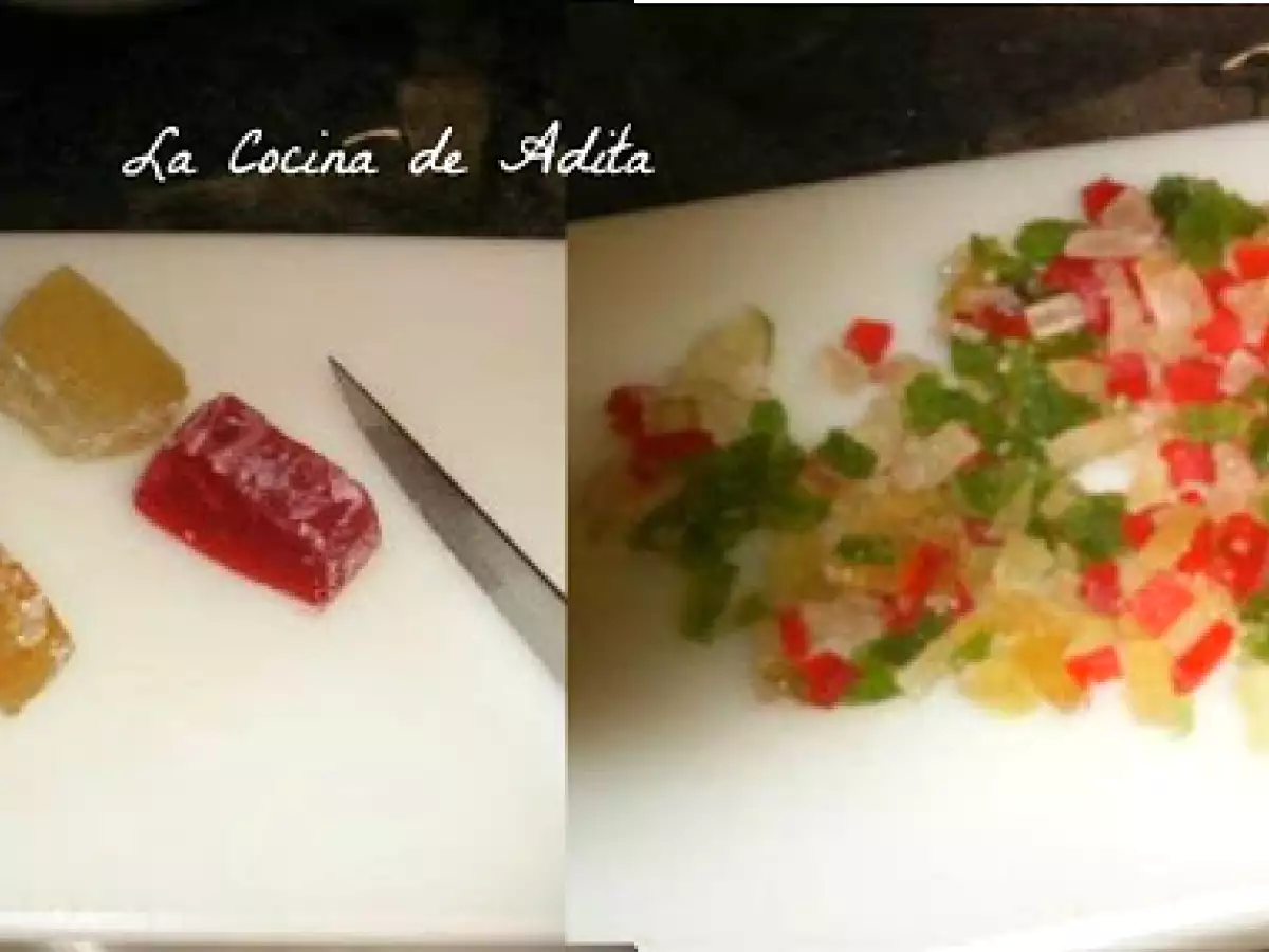 Conos rellenos de bizcochos, con frutas escarchadas, pasas, y glaseados - foto 4