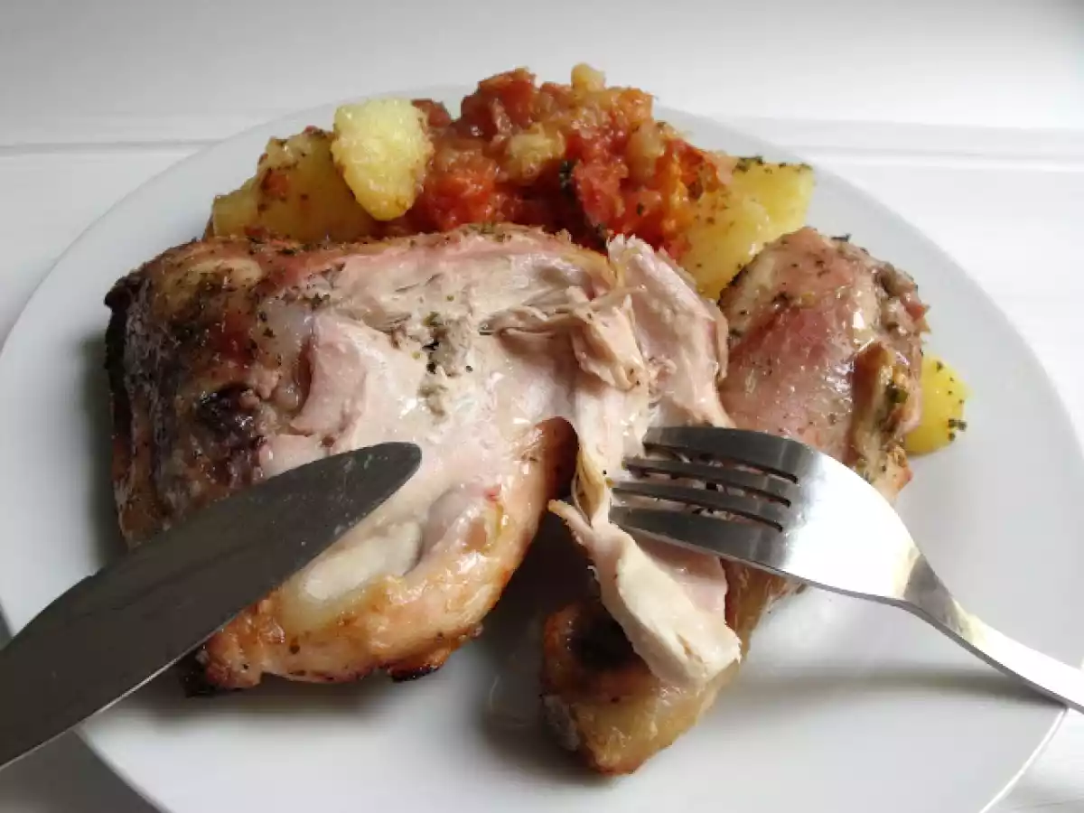 Contramuslos de pollo con patata y tomates - foto 6