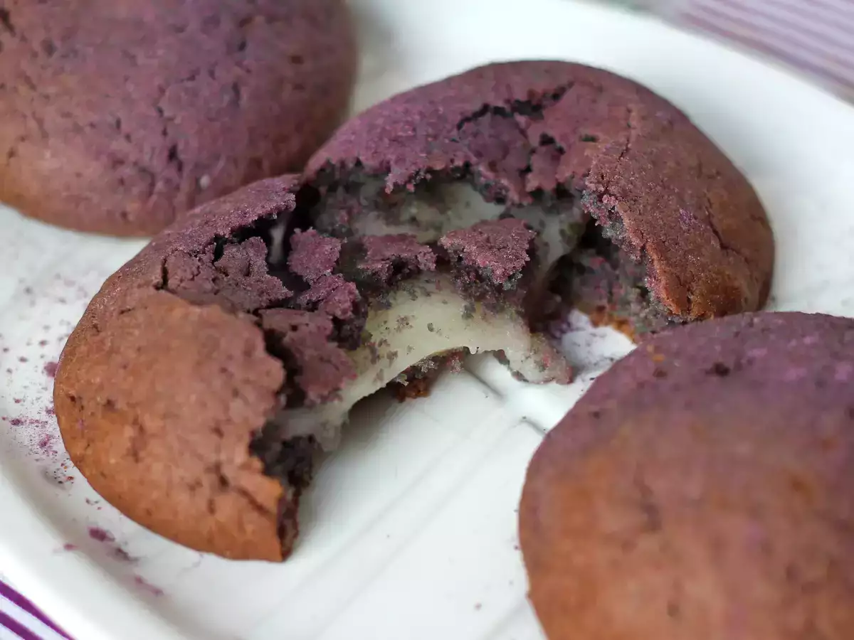 Cookie de ube con corazón de mochi - foto 4