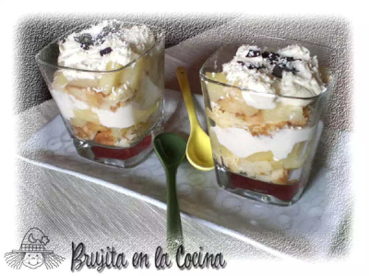 Copa de tiramisú de piña