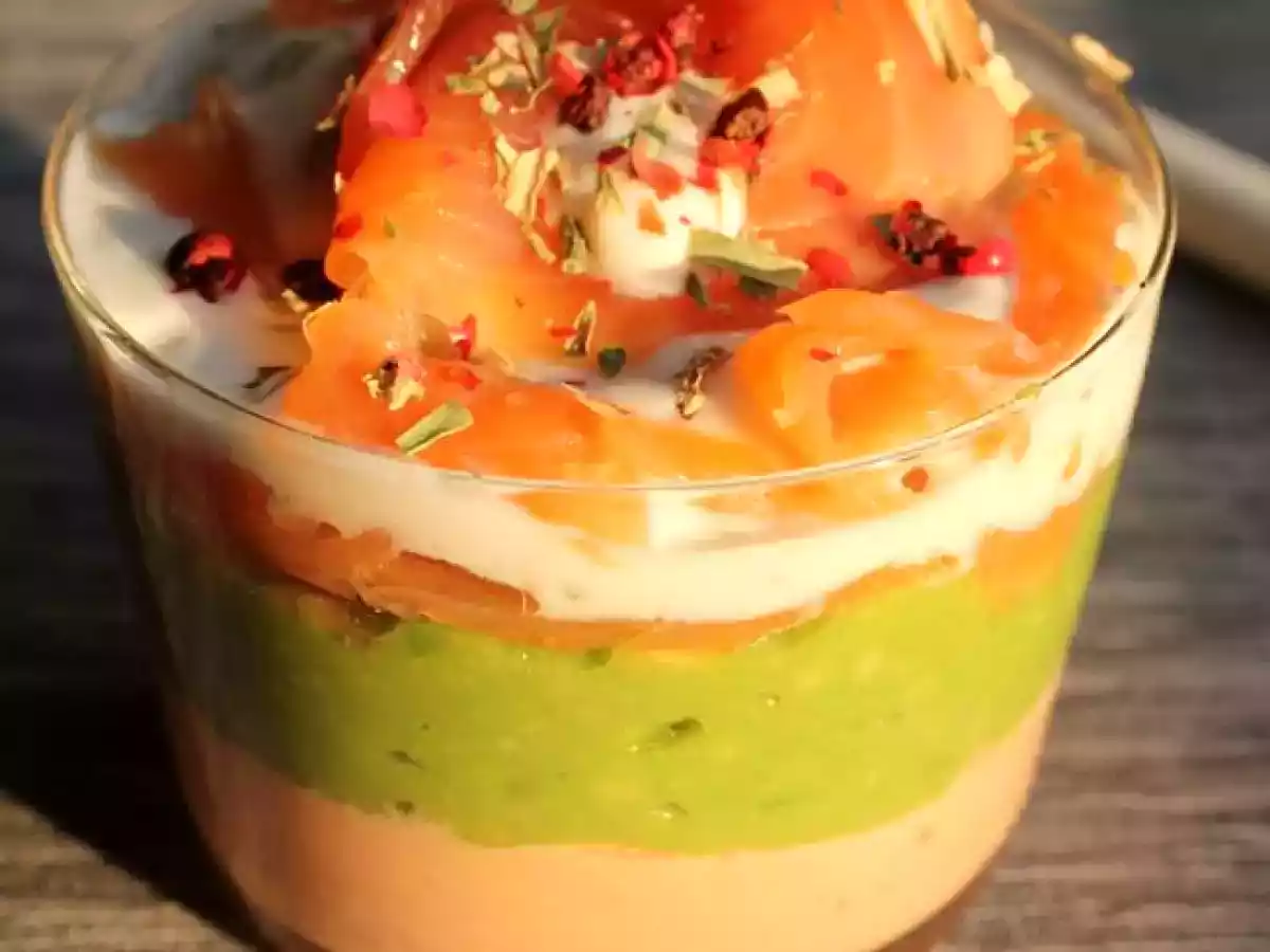 Copitas de dos salmones y palta