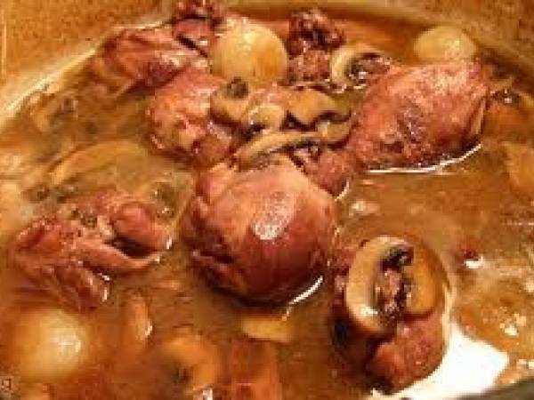 COQ AU VIN (FRANCIA)