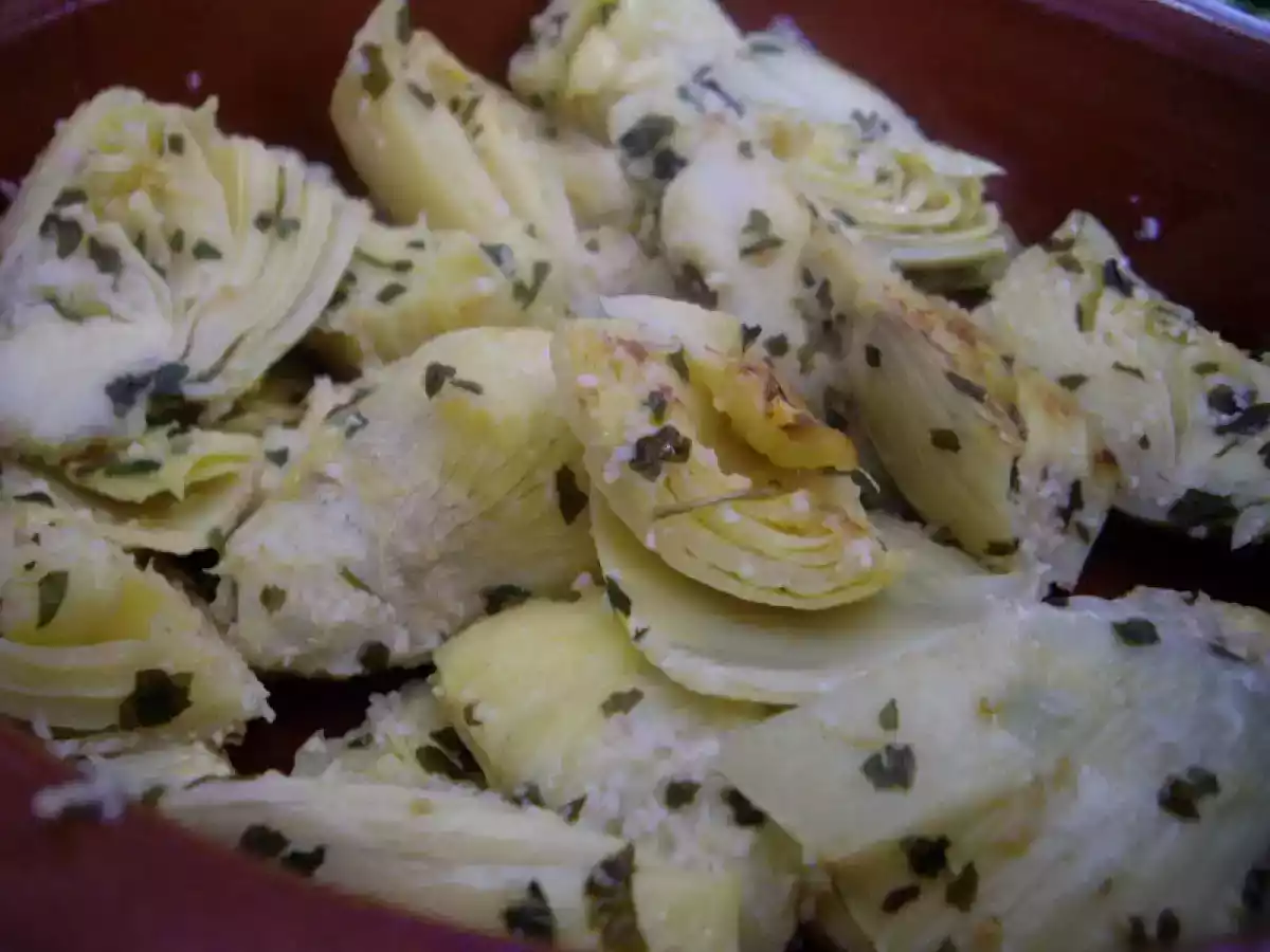 Corazones de alcachofas salteados