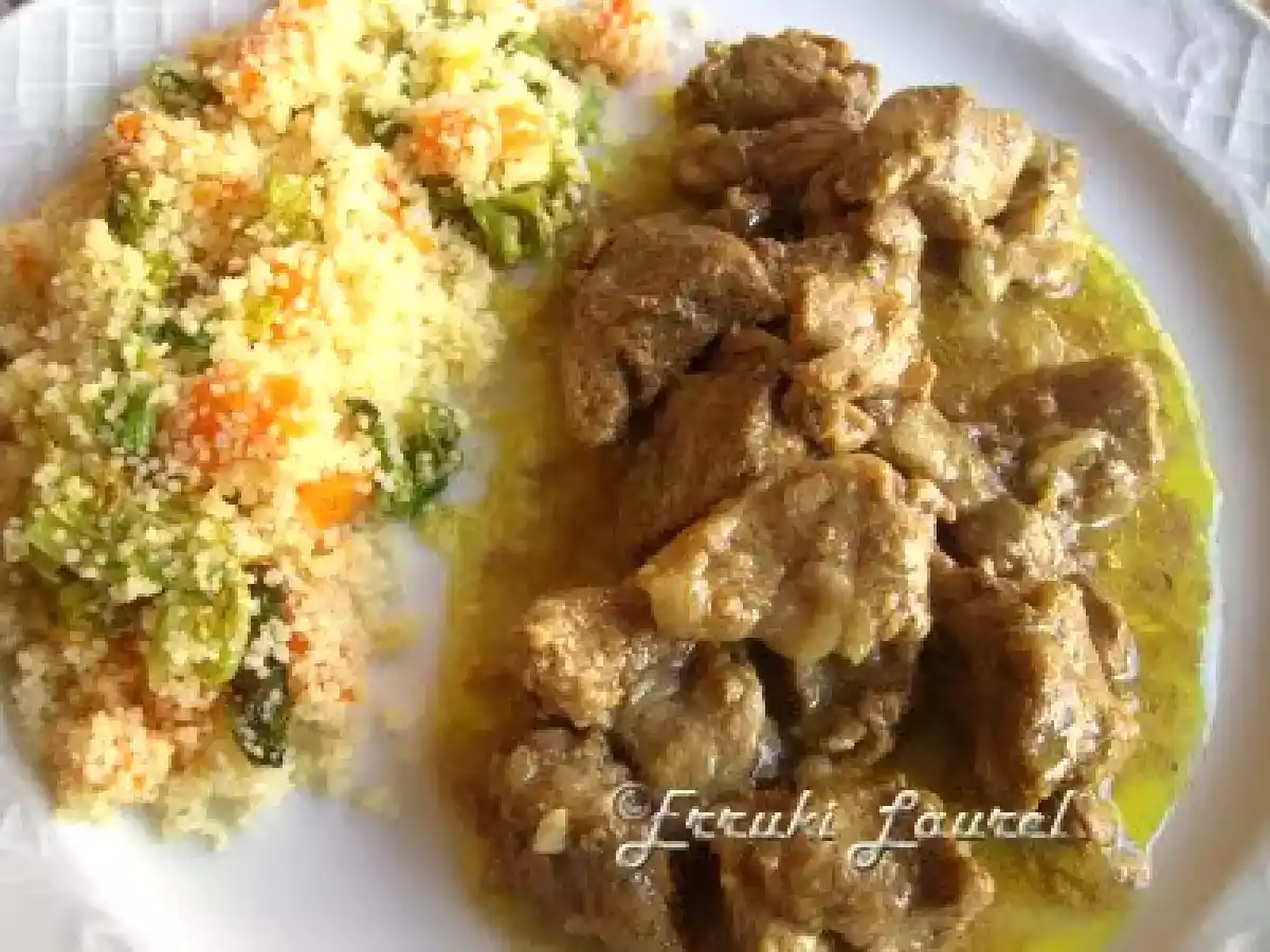 Cordero al curry con guarnición cous-cous - foto 2